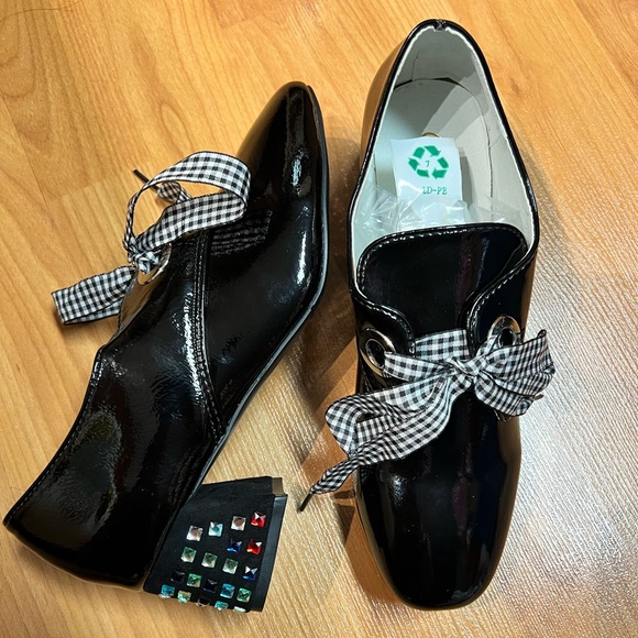 NWOT - Rhinestone Décor Blocked Heel Shoes (Size 7.5) - Picture 5 of 11